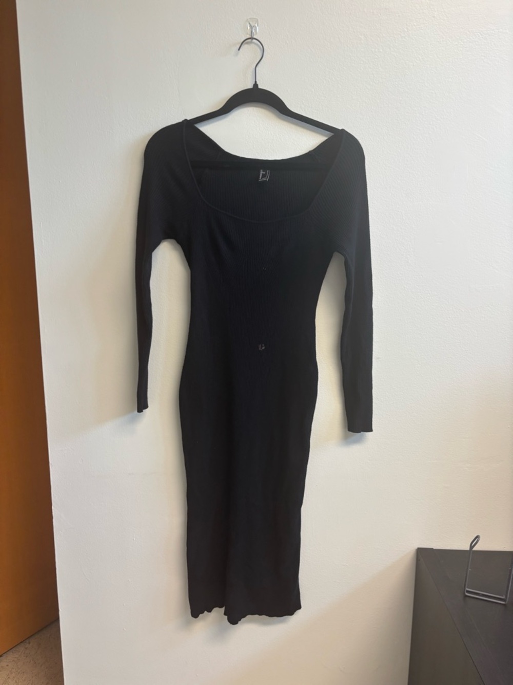 Forever 21 Black Long-Sleeve Ribbed Midi Dress with High Leg Slit